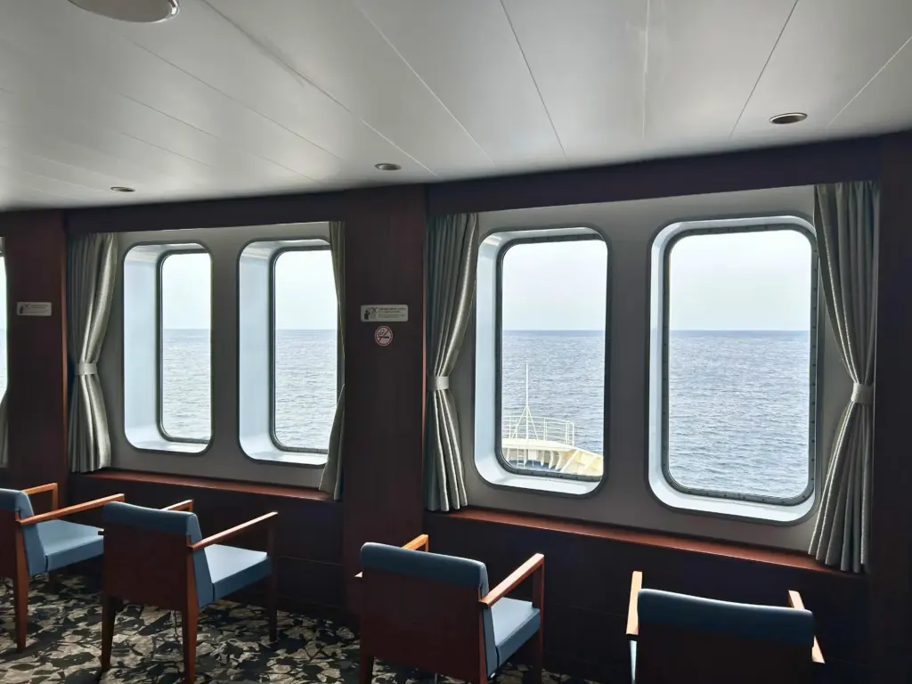 2025年4月8日に撮影された東京九州フェリー はまゆうのフォワードワロンの写真