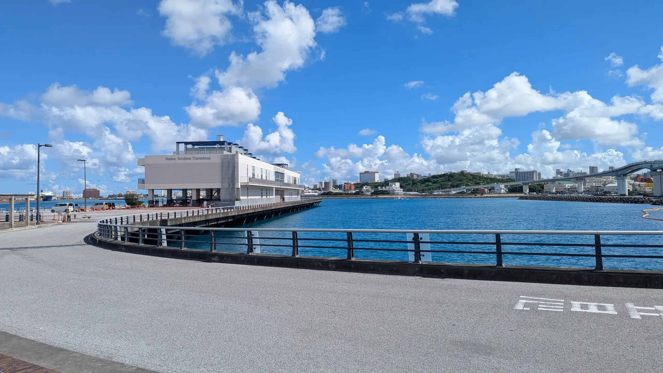 那覇クルーズターミナルの写真
