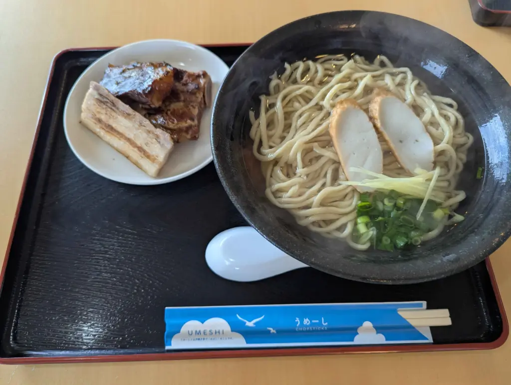 麺屋丸翔-沖縄そば